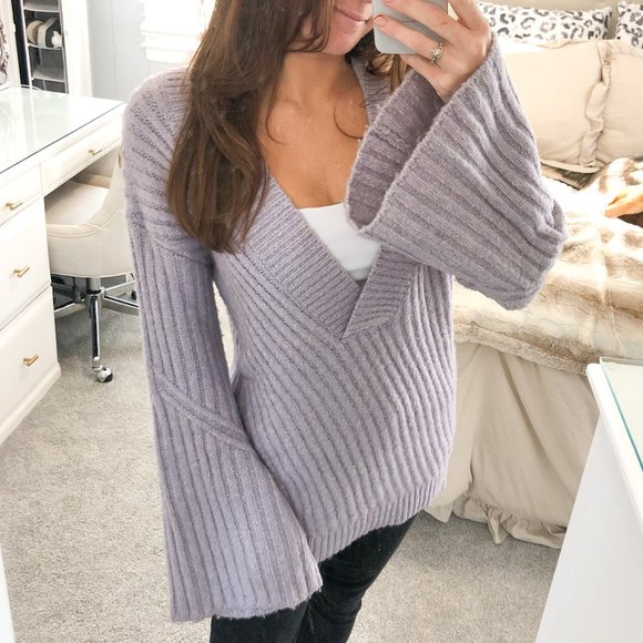 NWOT Nordstrom Deep V Bell Sleeve Sweater - Picture 2 of 8